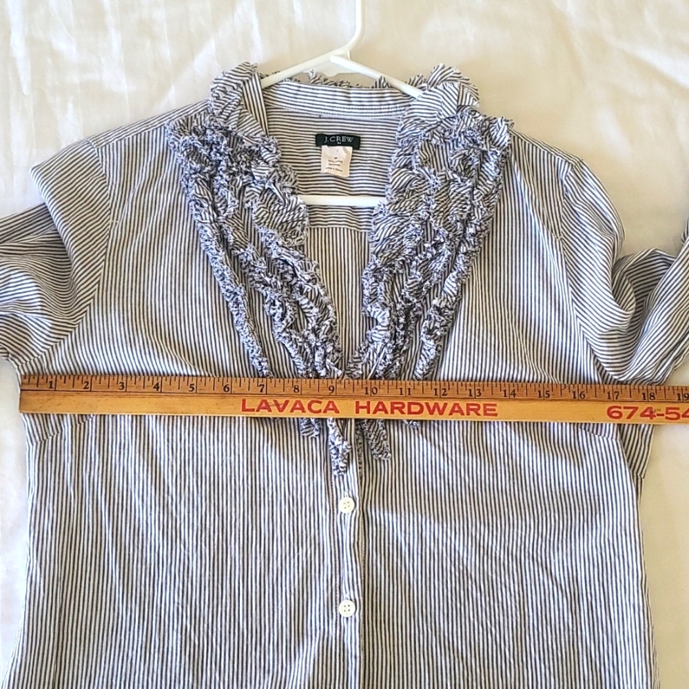 9/29 JCREW RUFFLE NECK BUTTON DOWN - Picture 3 of 5